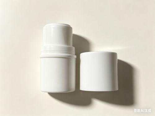 5g白色唇膏棒