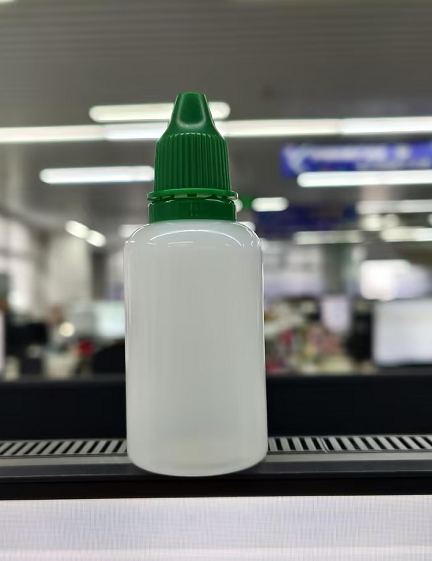 30ml尖嘴瓶墨绿色盖套装