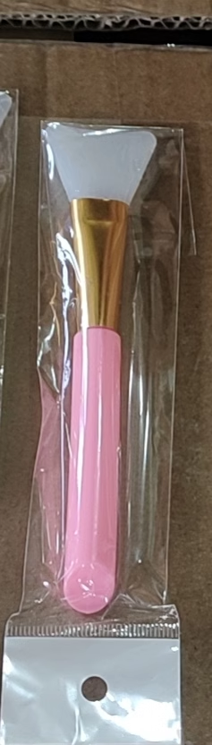 粉色硅胶面膜刷