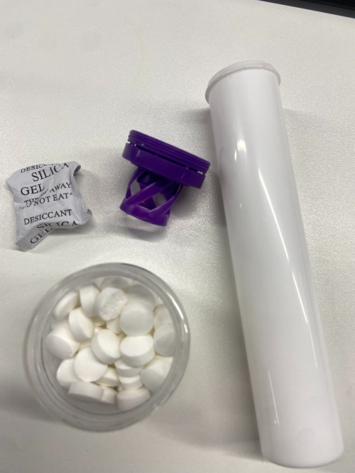 美白牙膏片（瓶含料）