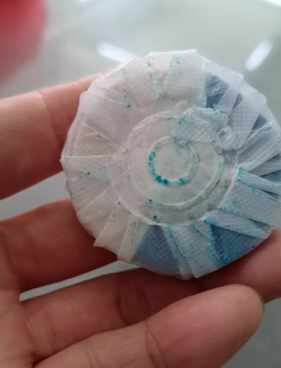 马桶清洁块