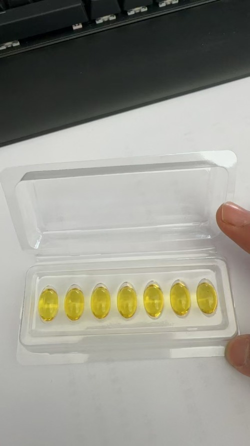 黄色私处胶囊