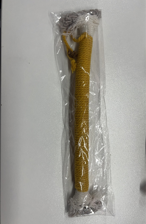 逗猫咬咬绳