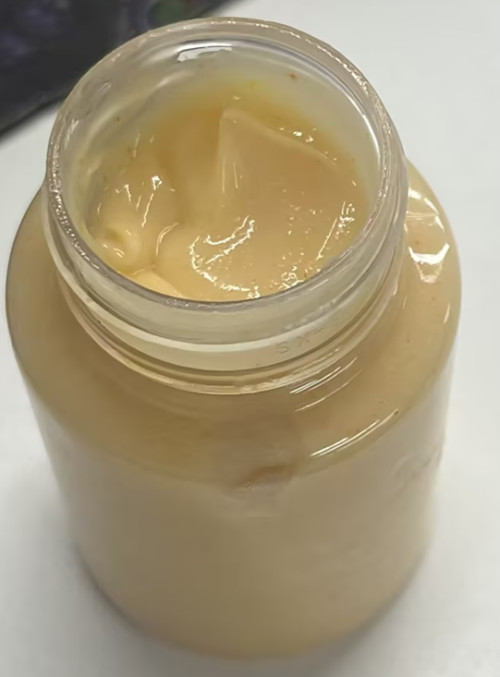 化妆品-杏色清香味发膜