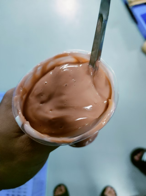 化妆品-淡红棕色清香味面霜