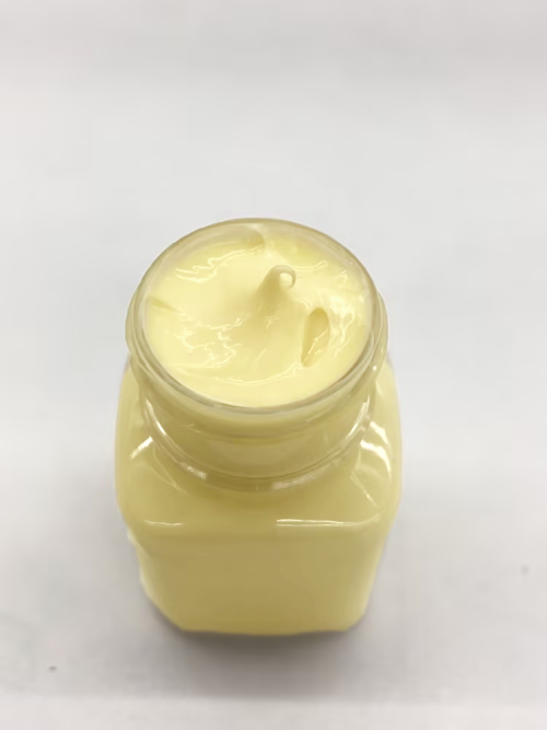化妆品-淡黄色生姜味泥膜