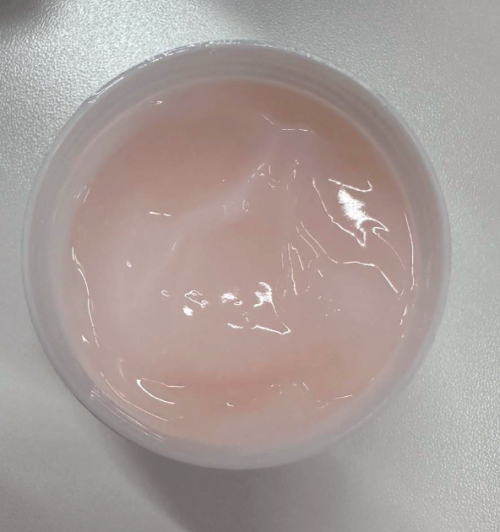 化妆品-乳粉色清凉凝胶