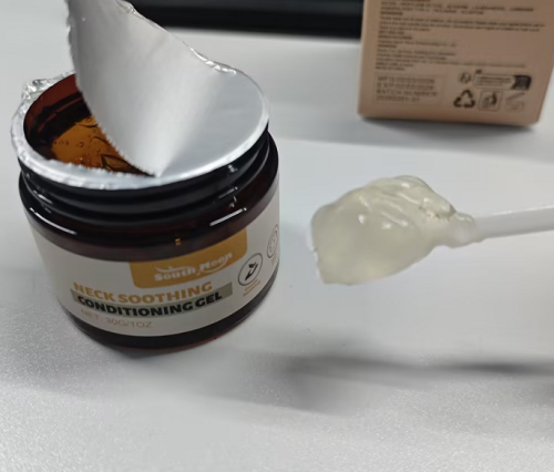 化妆品-淡黄色清凉凝胶