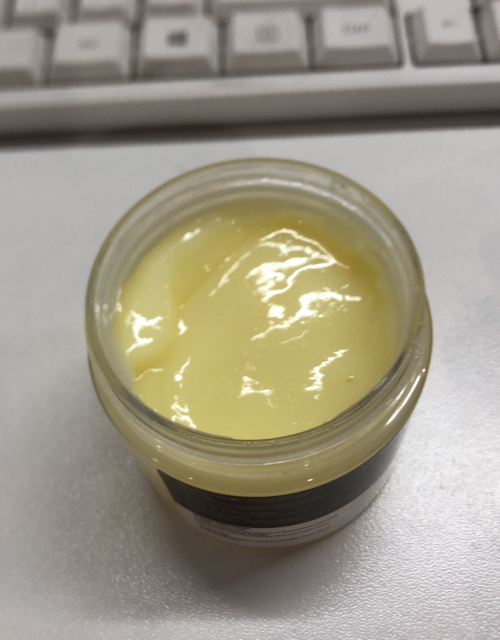 化妆品-淡黄色生姜味仿版角蛋白发膜JSJL25042903B