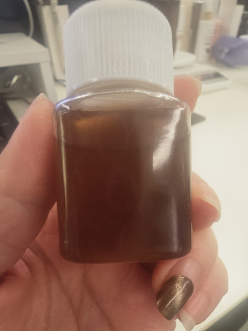 化妆品-淡棕色椰子味身体精油