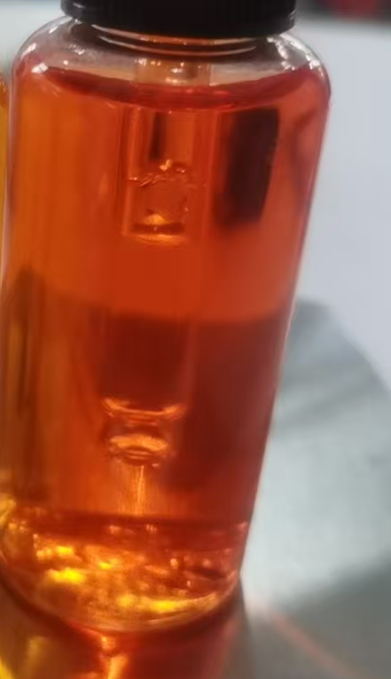 食品-红棕色薄荷精华水