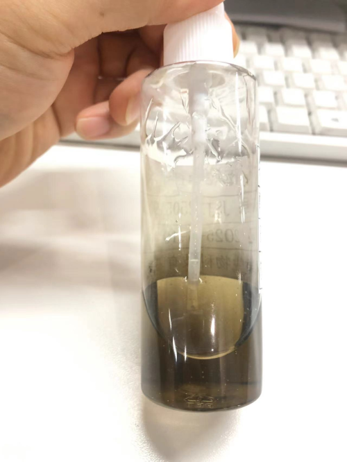 化妆品-枯木色清香味精华液