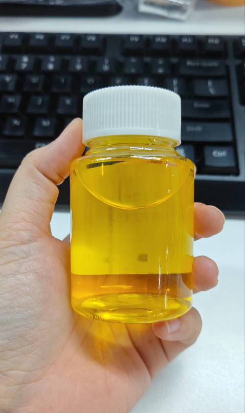 化妆品-土黄色生姜味生发精油