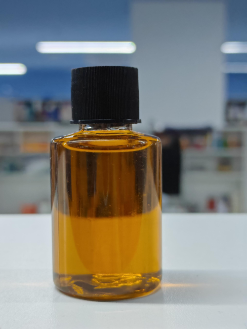 化妆品-棕色人参味生发精油增稠