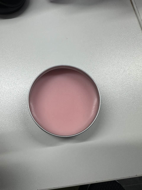 化妆品-浅粉水蜜桃味手足蜡