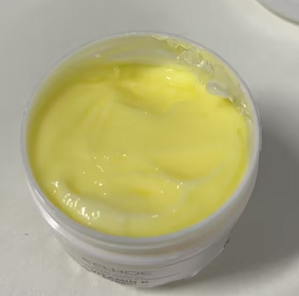 化妆品-黄色清香味面霜