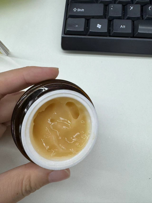 化妆品-黄色蜂蜜味面霜