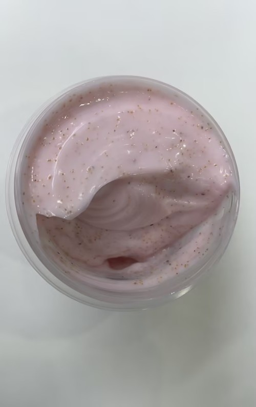 化妆品-粉色清香味磨砂膏