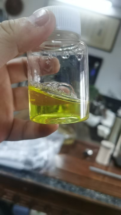 化妆品-淡黄色生姜味生发精油