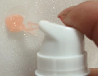 化妆品-肤色清香味面乳