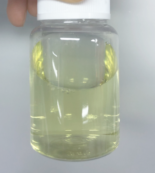 化妆品-淡黄色清香味香水
