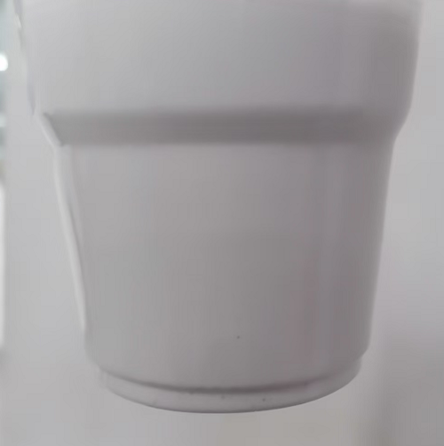 白色划痕乳液