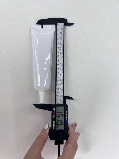 空白管缝补胶/布料胶（软管含料）