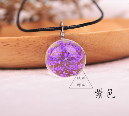 球形蕾丝花项链