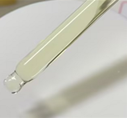 化妆品-淡黄色薰衣草味生发精油