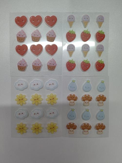12张卡通舒缓痘痘贴