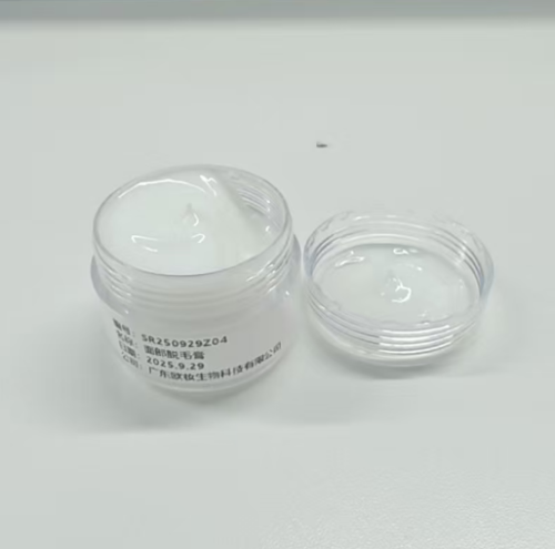 白色面部脱毛膏
