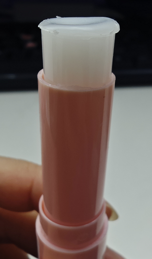化妆品-白色牛油果味口蜡