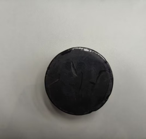 黑色洗发皂