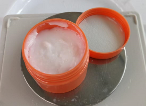 化妆品-白色头发定型霜
