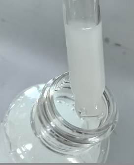 食品-乳白色西瓜味薄荷精华水