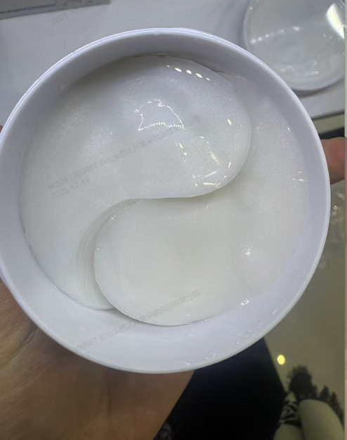 钙淡纹眼贴