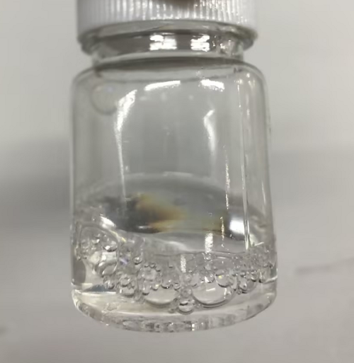 化妆品-透明沉香味香水
