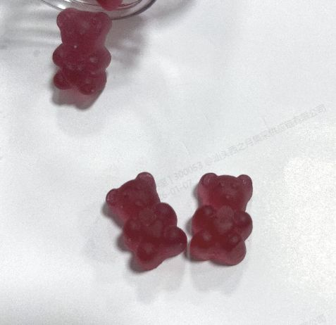 食品-紫红色接骨木味小熊形状软糖3g/颗