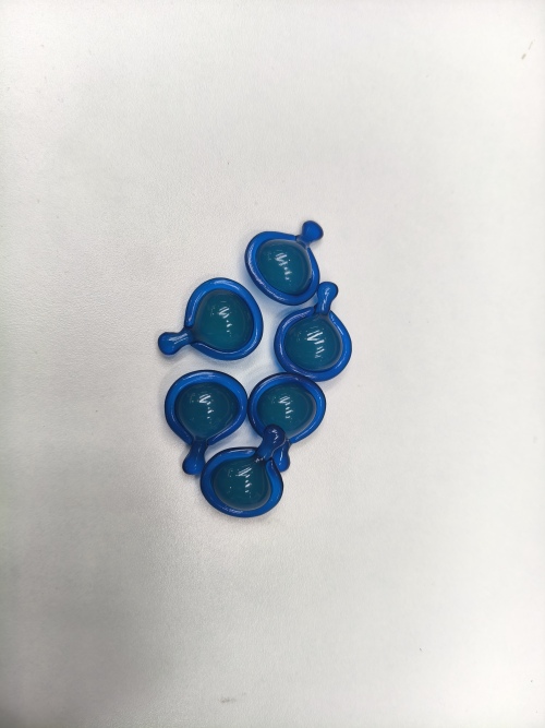 透蓝色精华胶囊