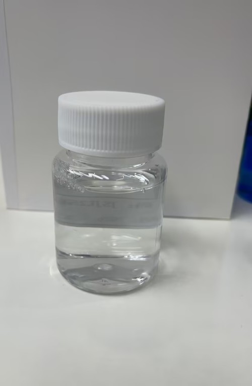 化妆品-透明洋甘菊味滴耳液（JSJL25122201B）