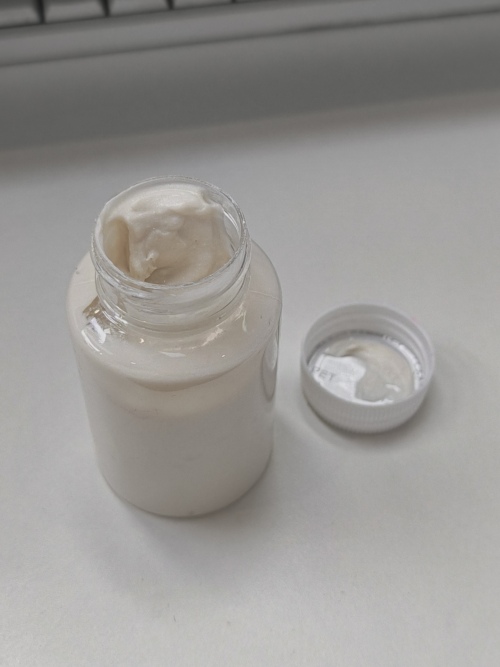 化妆品-白色清香味临时染发膏