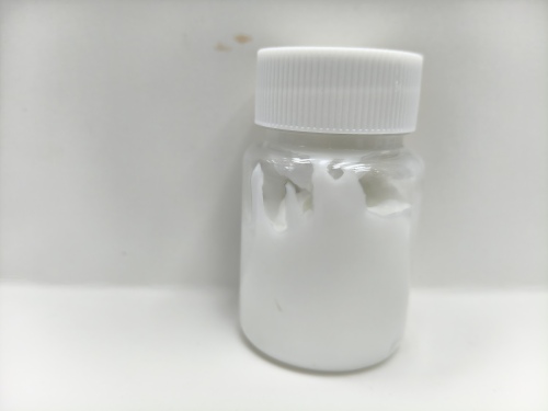 化妆品-微黄白色玫瑰味面霜（JSJL26052602B）