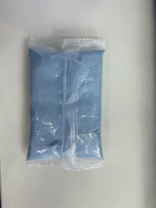 蓝色泳池水质澄清粉