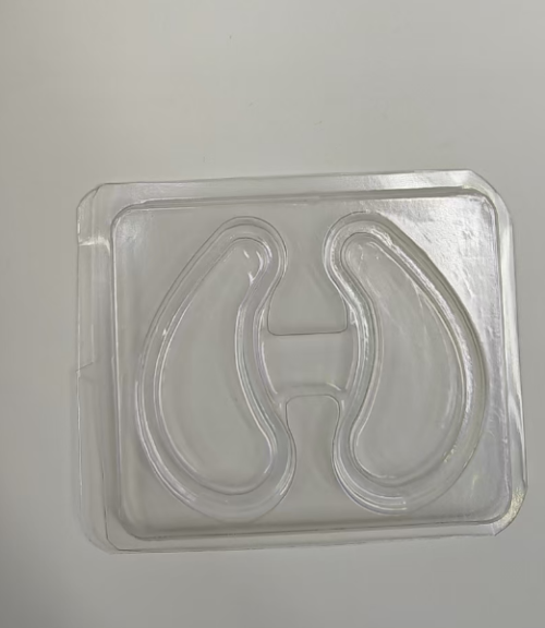 微针眼膜内托