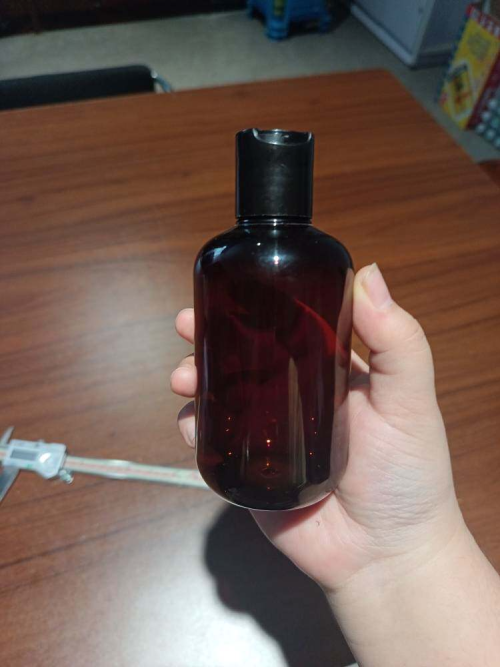 200ML圆肩矮胖茶色塑料瓶配黑盖子