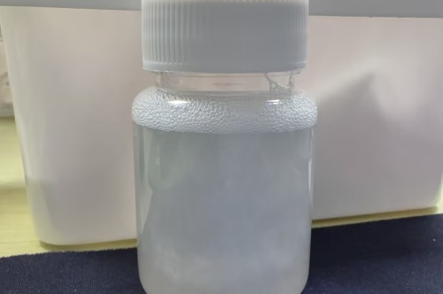 化妆品-透明浅香味流沙定妆喷雾精品（JSJW26062203A）