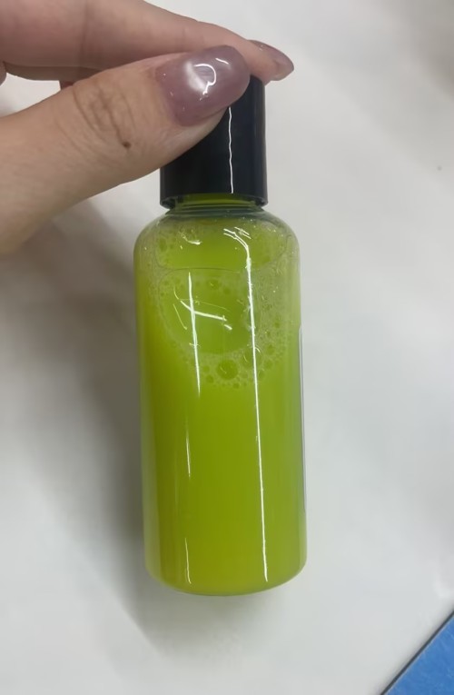 家居-乳绿色青苹果味衣物去渍喷雾（JSJD26070702A）