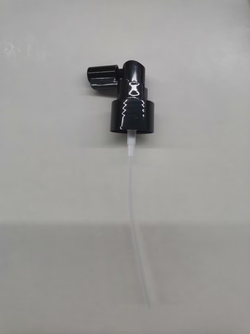 24牙黑色象鼻喷头