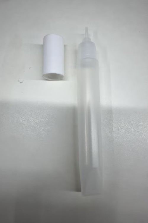 10ml半透明扁底涂鸦管