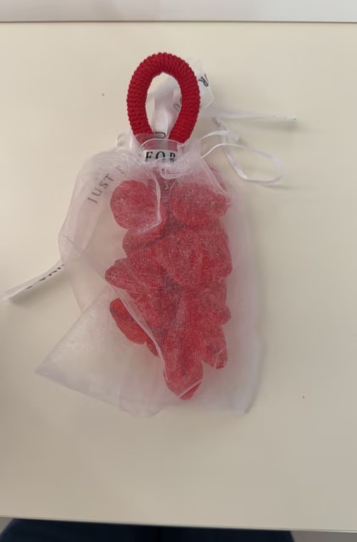 水晶红草莓皂